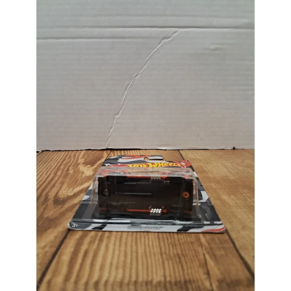Hot Wheels Rodger Dodger 1970 Dodge Orange/Black Camo 1:64 Diecast Unopened